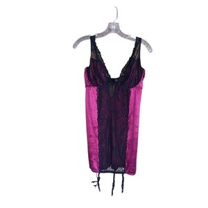 Dreamgirl Burgundy Satin & Black Lace Underwire Chemise Large